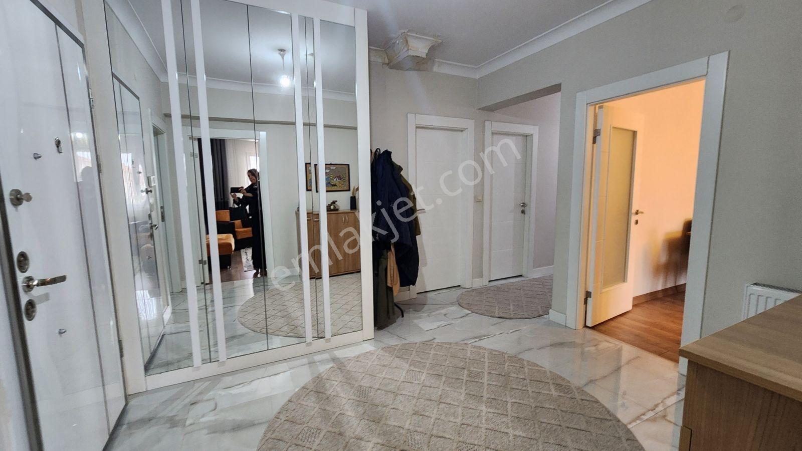 Yenikent Menderes Mah. Site İçi 3+1 Satılık Daire - Görsel 6