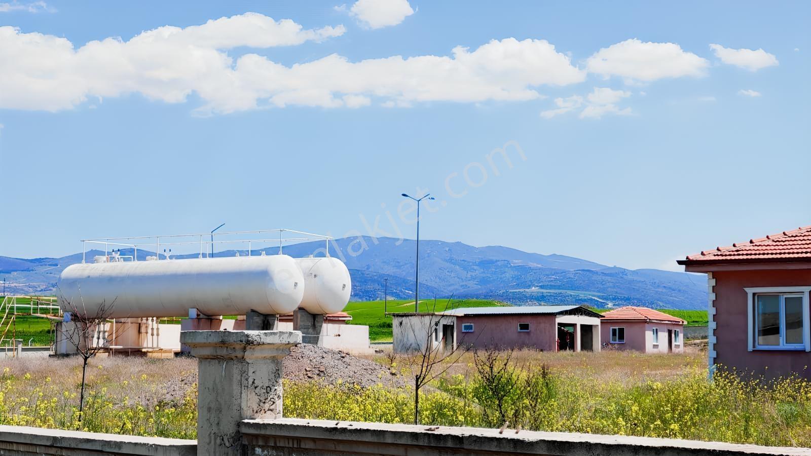 Kırıkkale Yolu Üzerinde Satılık Lpg Depolama Alanı 22 Dönüm Arsa - Görsel 17