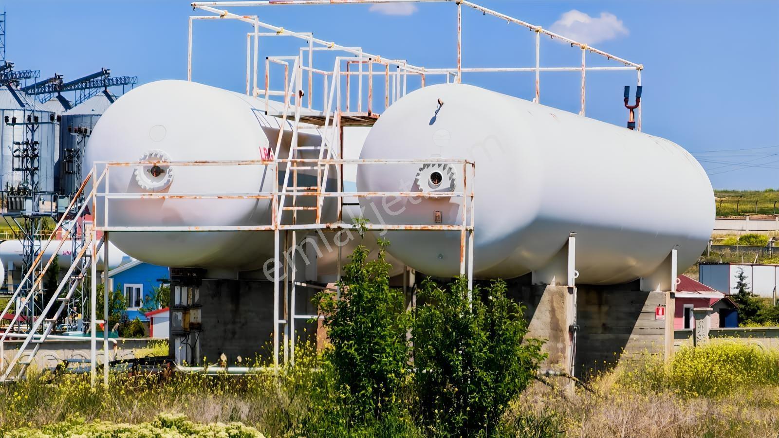 Kırıkkale Yolu Üzerinde Satılık Lpg Depolama Alanı 22 Dönüm Arsa - Görsel 25