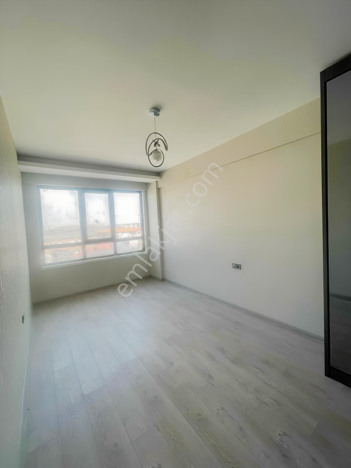 Pursakların En Gözde Sitesinde Satılık 2+1 Daire - Görsel 17