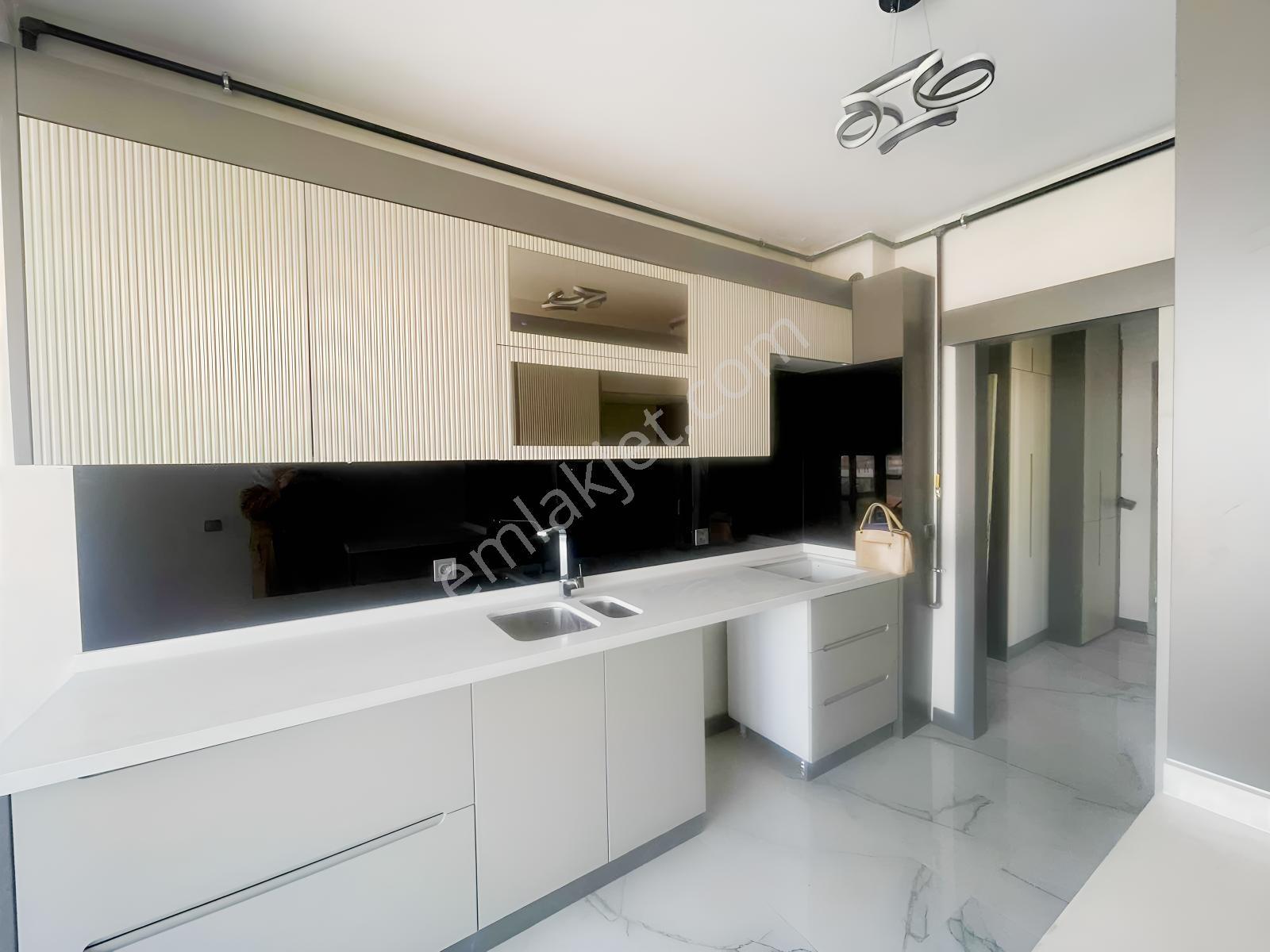 Pursakların En Gözde Sitesinde Satılık 2+1 Daire - Görsel 31