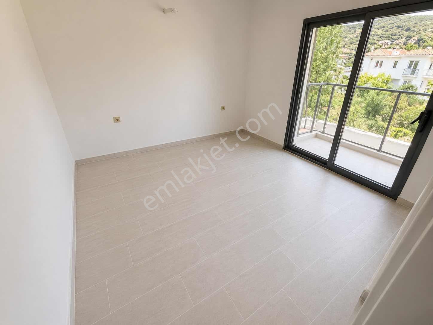 Bürmen'den Çeşme Ilıca'da Yeni 3+1 Geniş Bahçeli Villa - Görsel 8