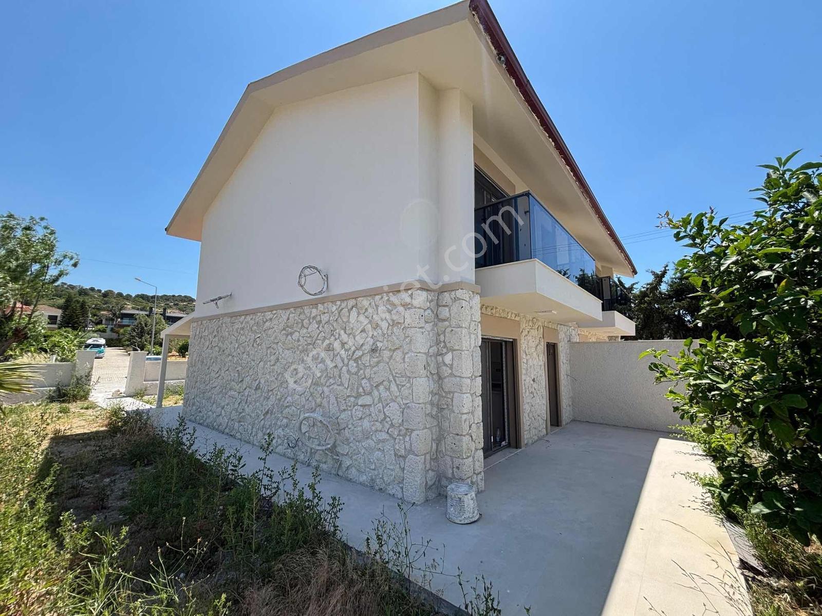Bürmen'den Çeşme Ilıca'da Yeni 3+1 Geniş Bahçeli Villa - Görsel 5
