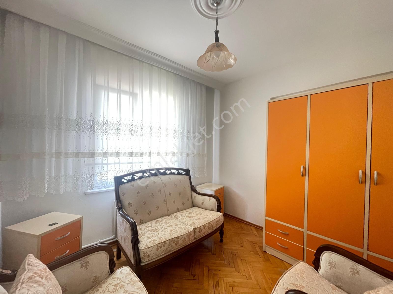 100. Yıl Mahallesinde Eşyalı Kiralık 3+1 Geniş Ferah Daire - Görsel 7
