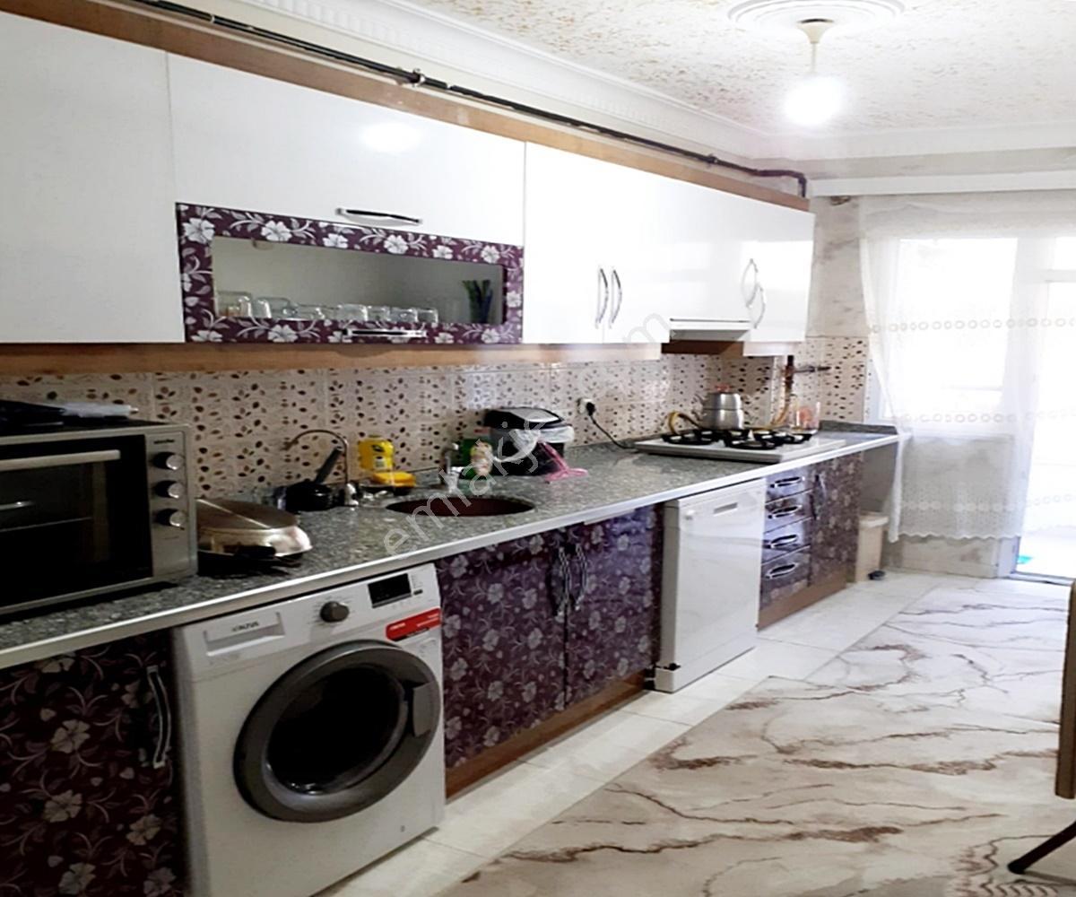 Acil Satılık !! Metrobüse Yakın Çift Cephe Balkonlu 3+1 Daire - Görsel 34