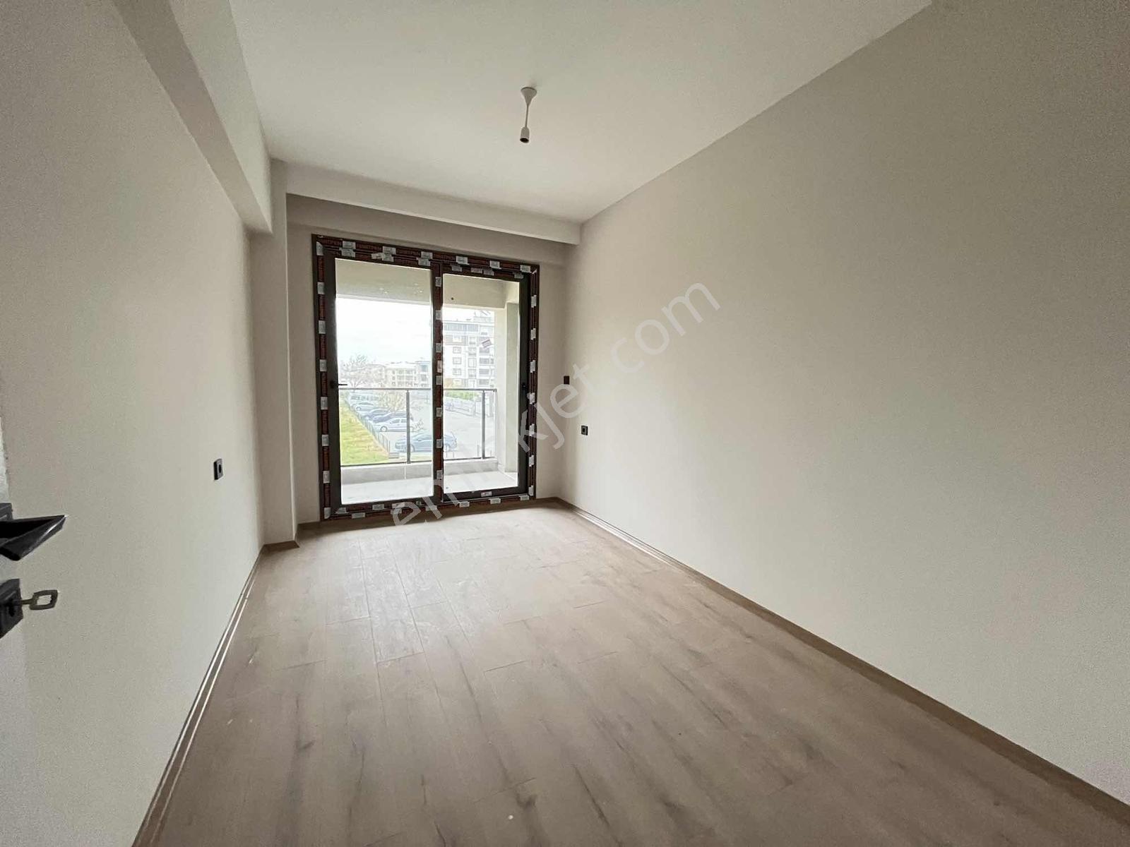 Şirinevler Mah. 2+1 Sıfır Ara Kat Kiralık Daire - Görsel 11