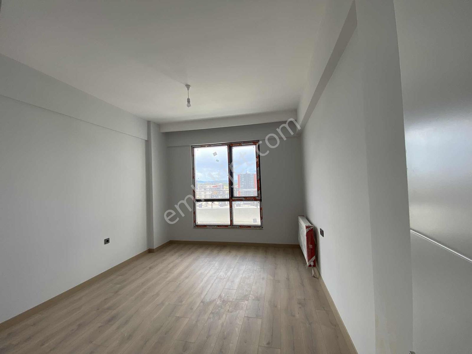 Susuz' Da Kapalı Otoparklı Site İçi Satılık 4.5+1 Daire - Görsel 14
