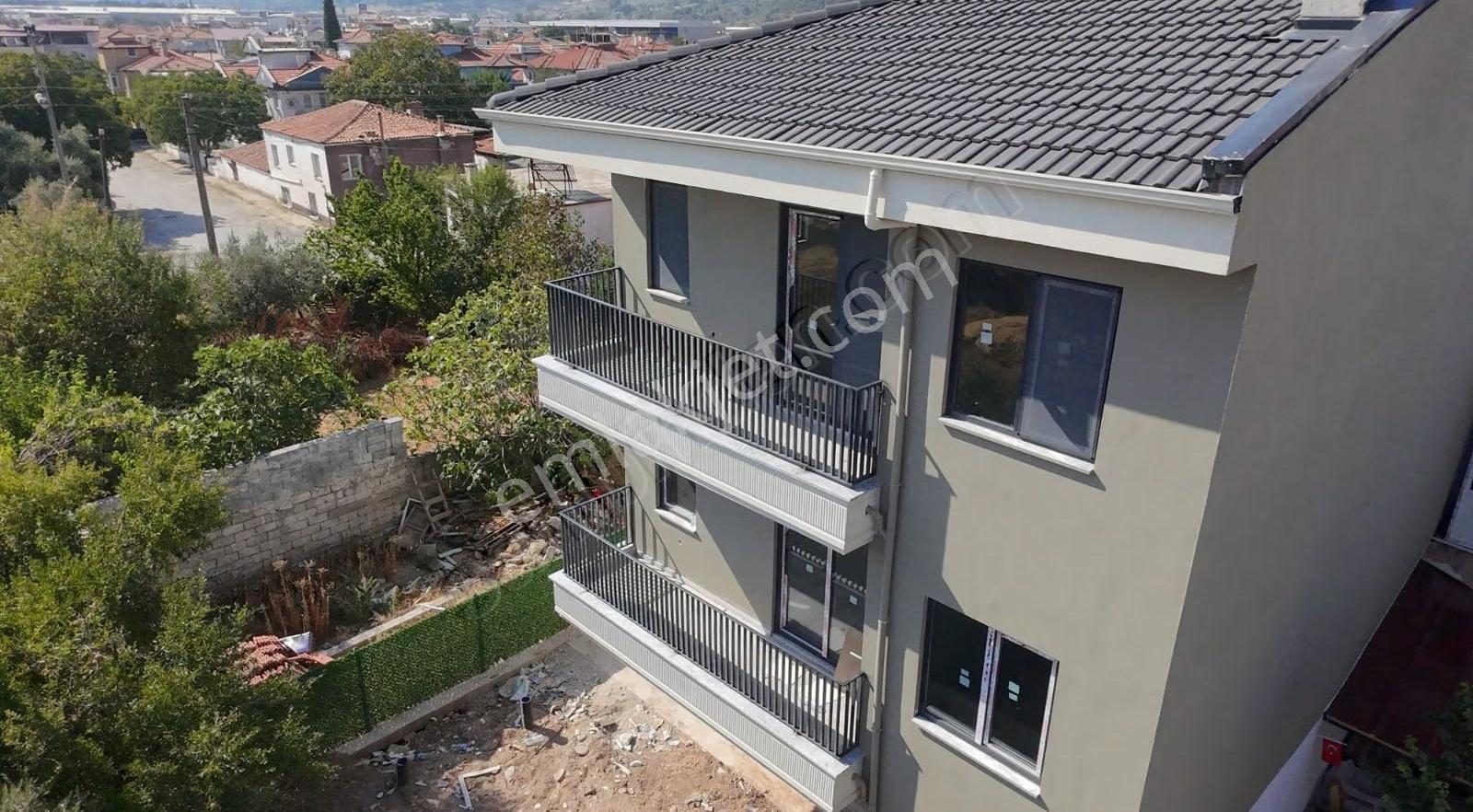 Bayır Şehrin Merkezinde Satılık Sıfır 2+1 - Görsel 27