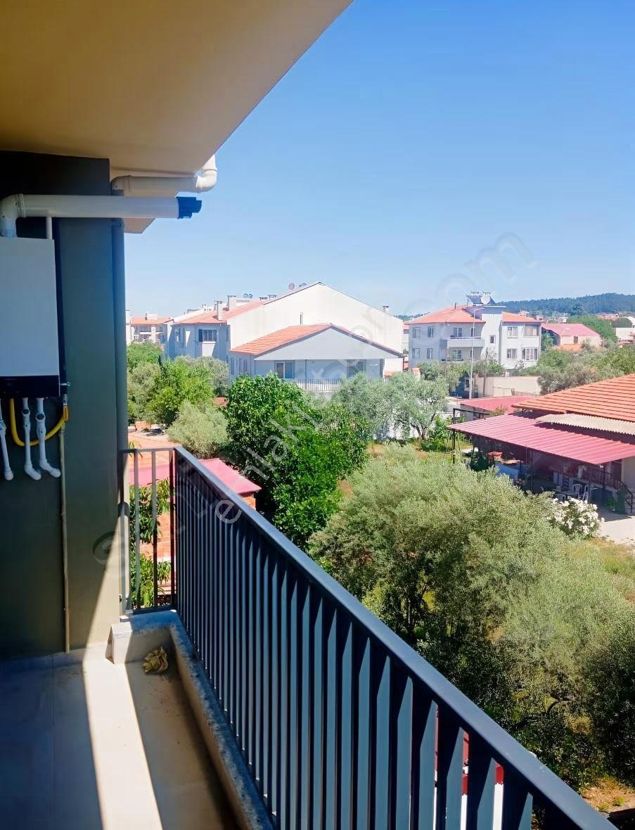Bayır Şehrin Merkezinde Satılık Sıfır 2+1