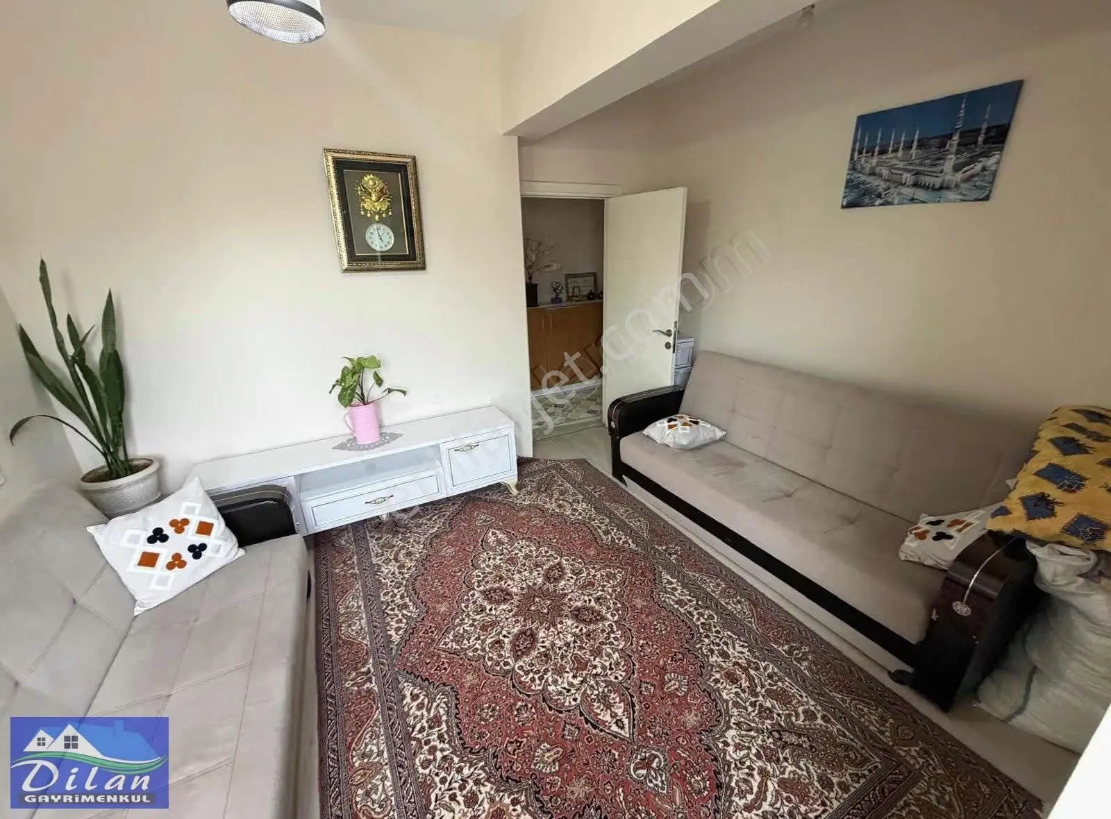 Metrobüse 10 Dakika Yürüme Mesafesinde Site İçerisinde - Görsel 4