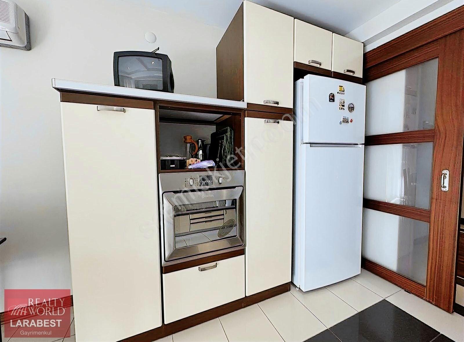 Fener Mh.de Havuzlu Güvenlikli Sitede 4+1 Eşyalı Kiralık Daire - Görsel 27
