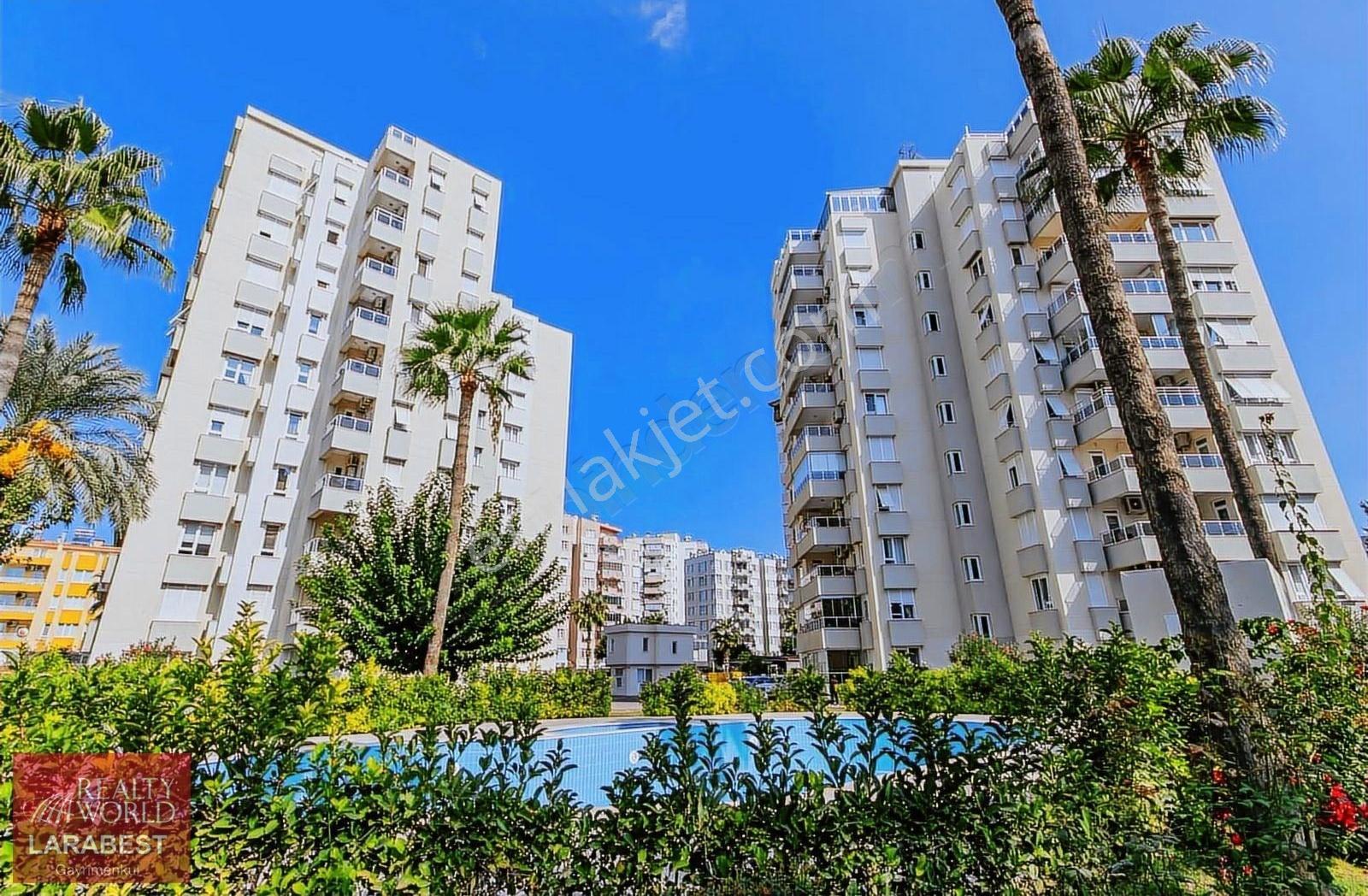 Fener Mh.de Havuzlu Güvenlikli Sitede 4+1 Eşyalı Kiralık Daire - Görsel 10