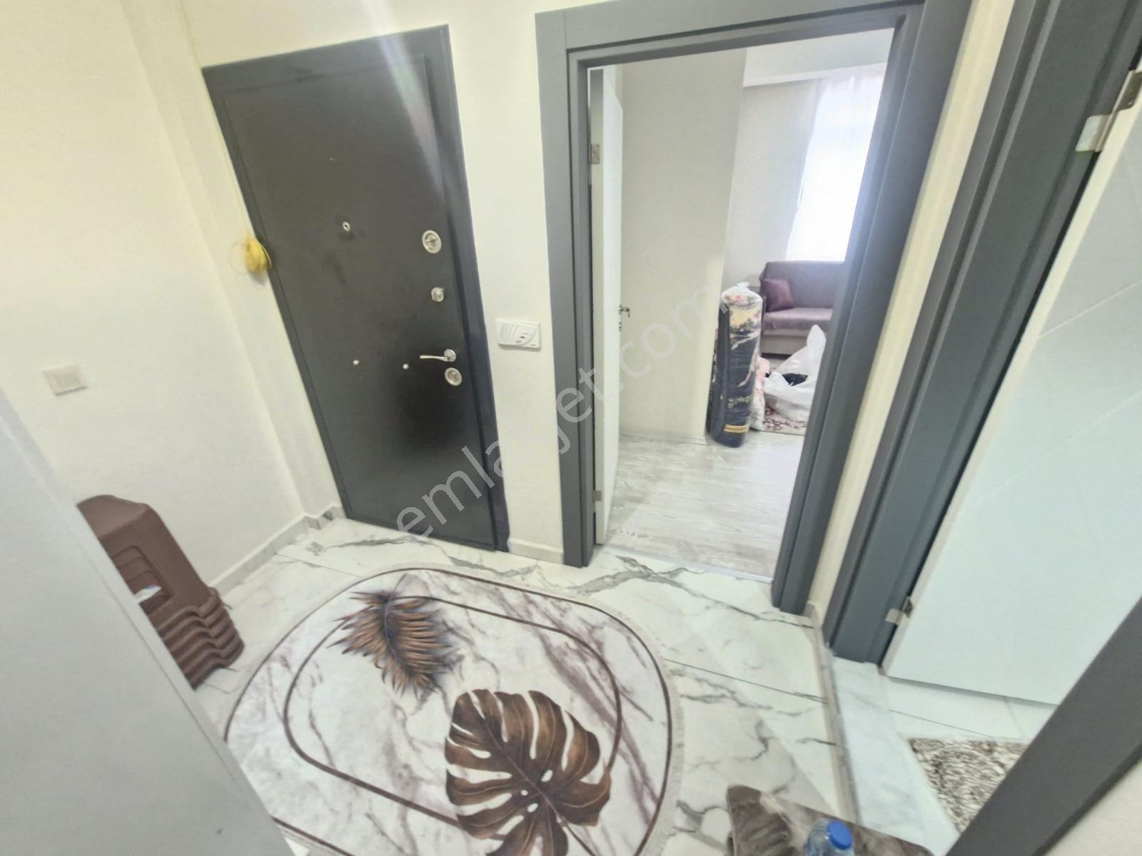Çarşı Merkezinde Full Eşyalı 1+1 Doğalgazlı Kiralık Daire - Görsel 4