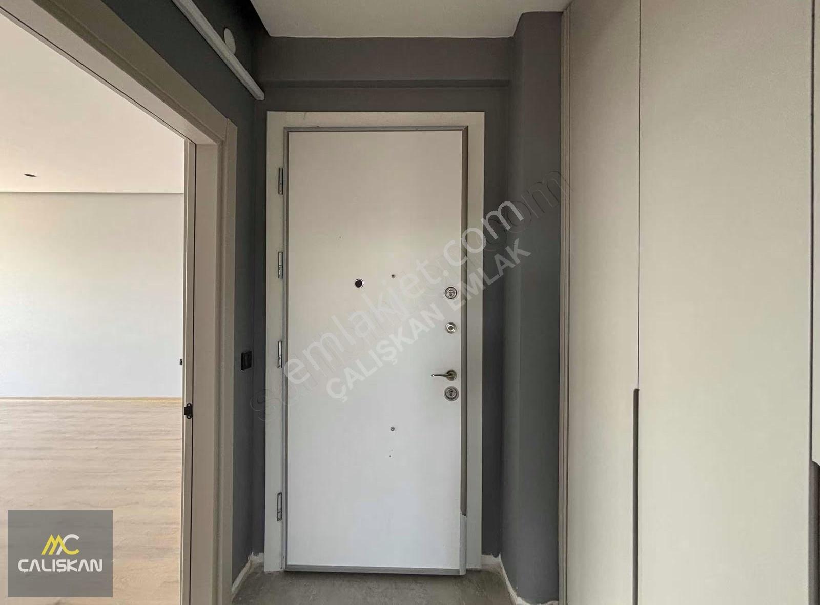 Güneşli Mahallesi Satılık 4+1 Konut - Görsel 18