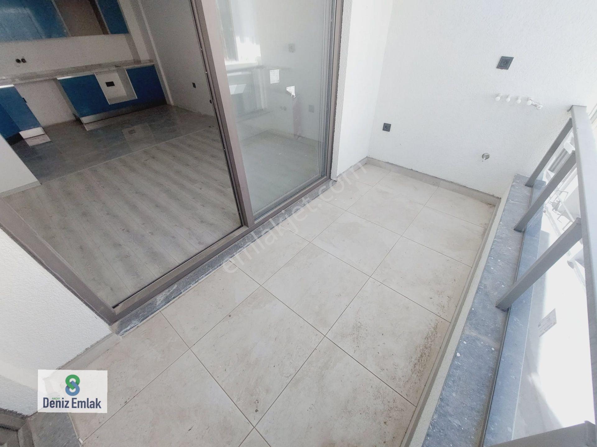 Denizden Akçayda Havuzlu Otoparklı Ful Kredili Satılık 1+1 Daire. - Görsel 17