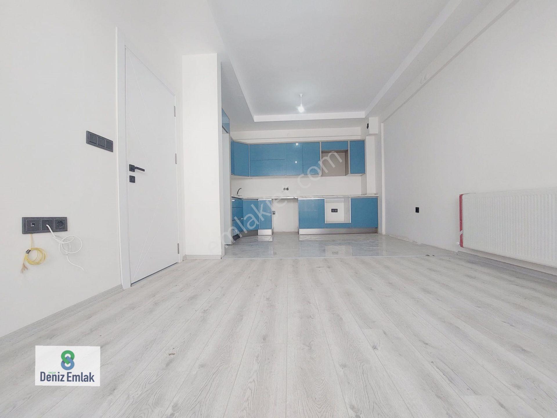 Denizden Akçayda Havuzlu Otoparklı Ful Kredili Satılık 1+1 Daire. - Görsel 2
