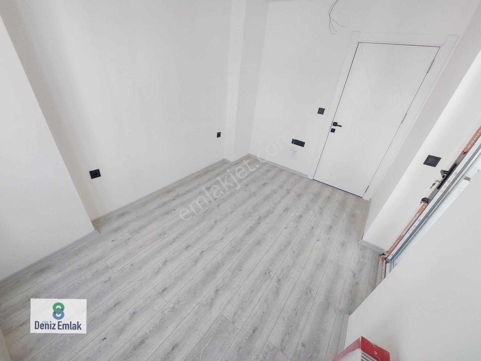 Denizden Akçayda Havuzlu Otoparklı Ful Kredili Satılık 1+1 Daire. - Görsel 22
