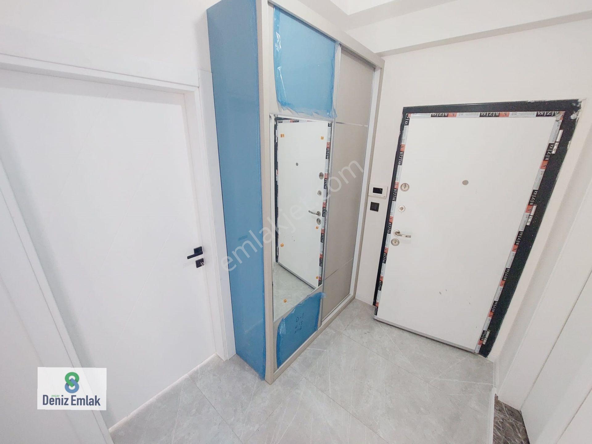 Denizden Akçayda Havuzlu Otoparklı Ful Kredili Satılık 1+1 Daire. - Görsel 21