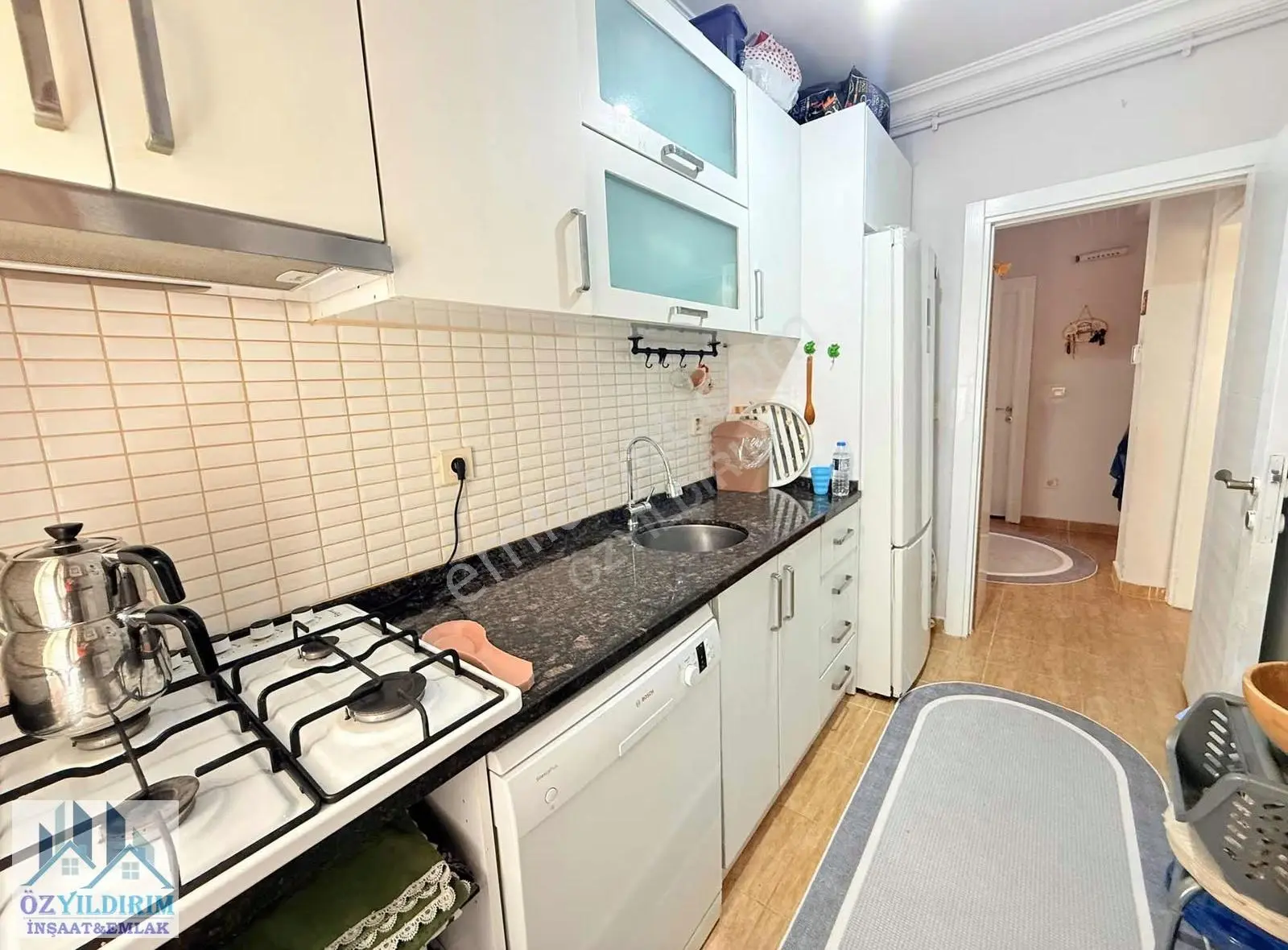 Sancaktepe'de Satılık 2+1 Asansörlü Ve İskanlı Daire - Görsel 3