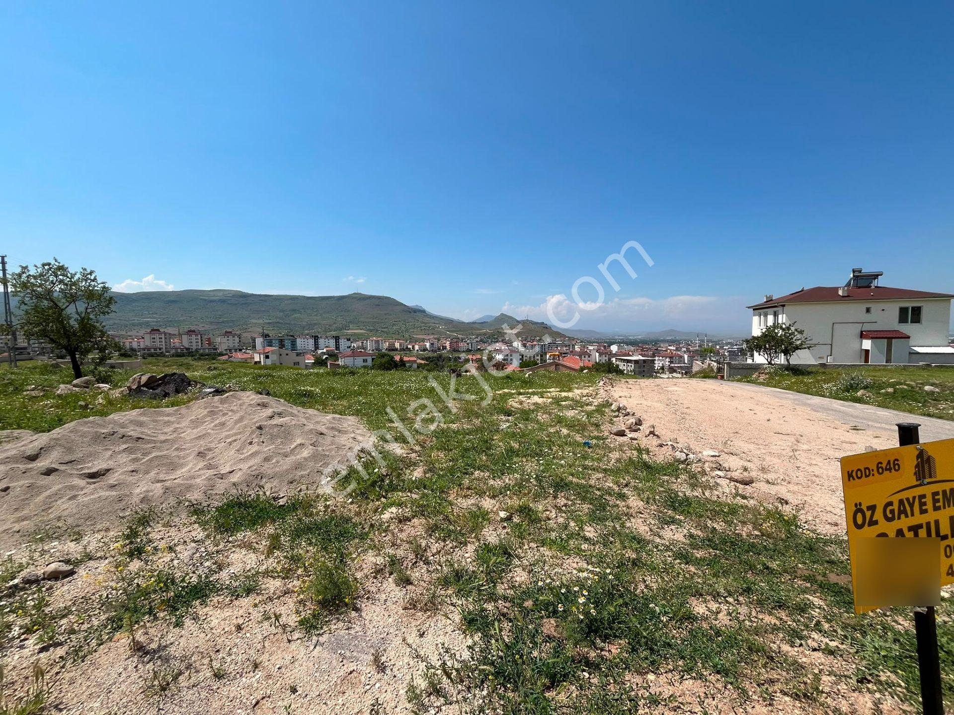 Öz Gaye Emlaktan Develi Gölemen Mevkiinde Satılık Köşe Başı Villa Parseli - Görsel 12