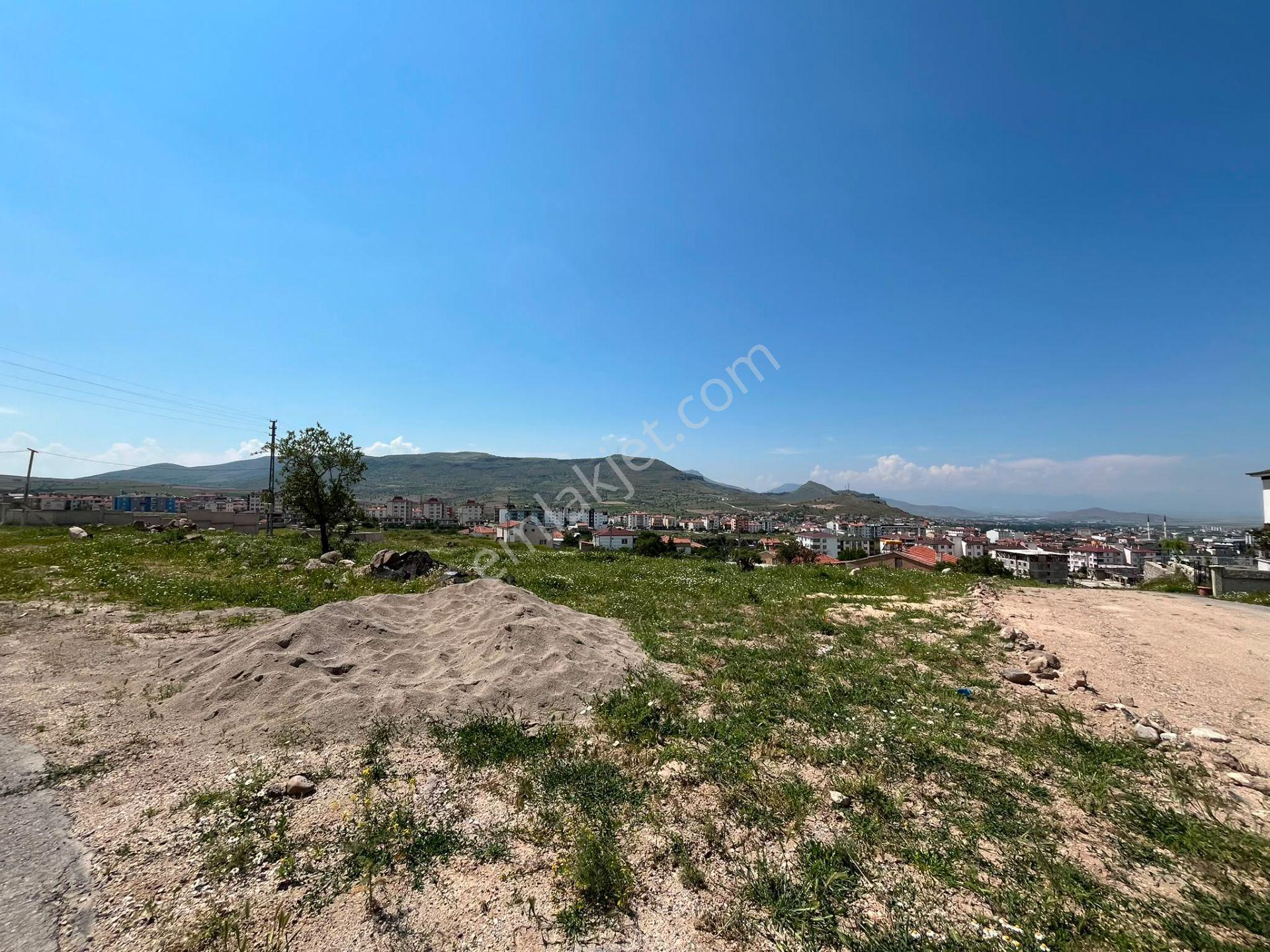 Öz Gaye Emlaktan Develi Gölemen Mevkiinde Satılık Köşe Başı Villa Parseli - Görsel 9