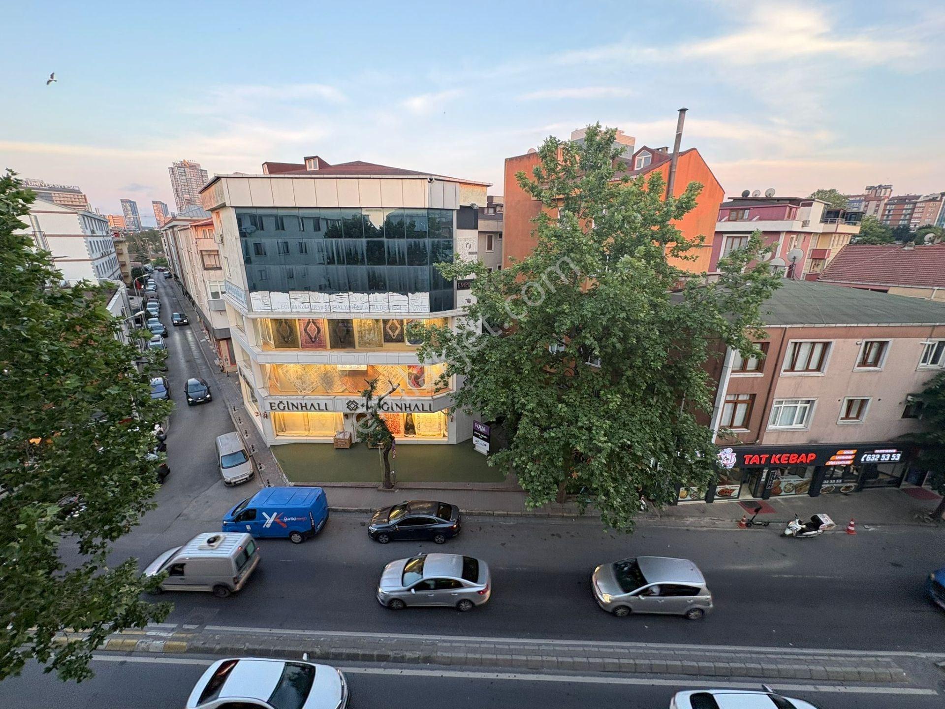 Yamanevler Küçüksu Caddesinde Teraslı Dubleks Daire - Görsel 13