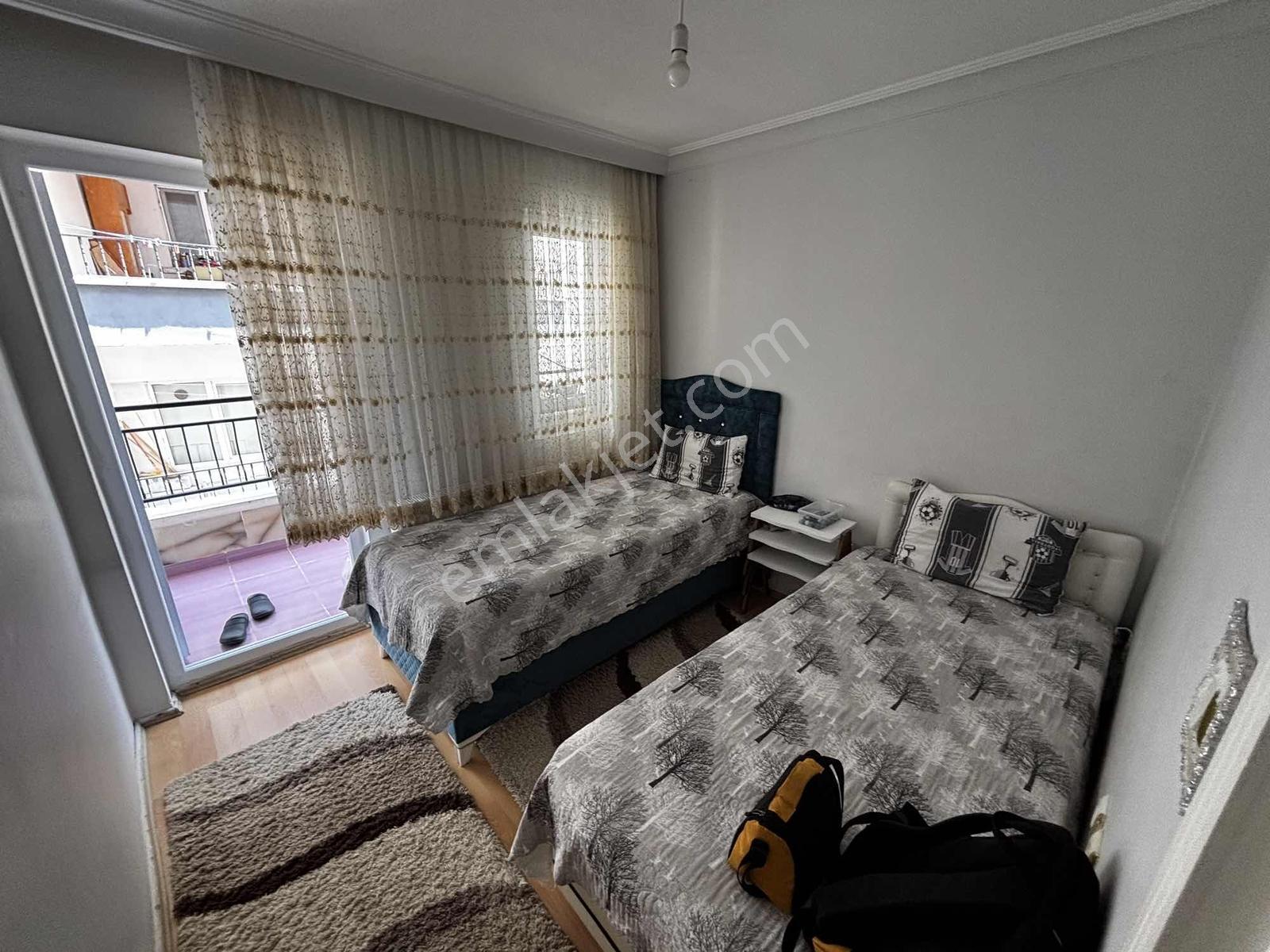Sincan Buhara Caddesinde Ara Kat Asansörlü Ön Cephe 2+1 Daire - Görsel 33