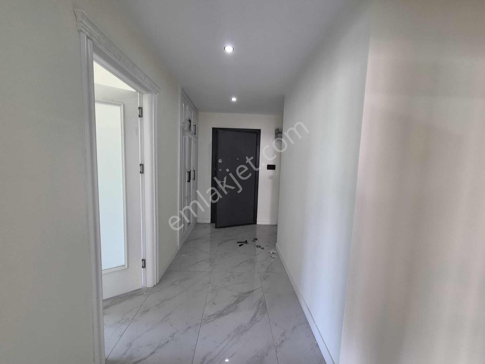 Yalova Kadıköy Meydan Suiteste Satılık Fırsat 2+1 Daire!! - Görsel 13