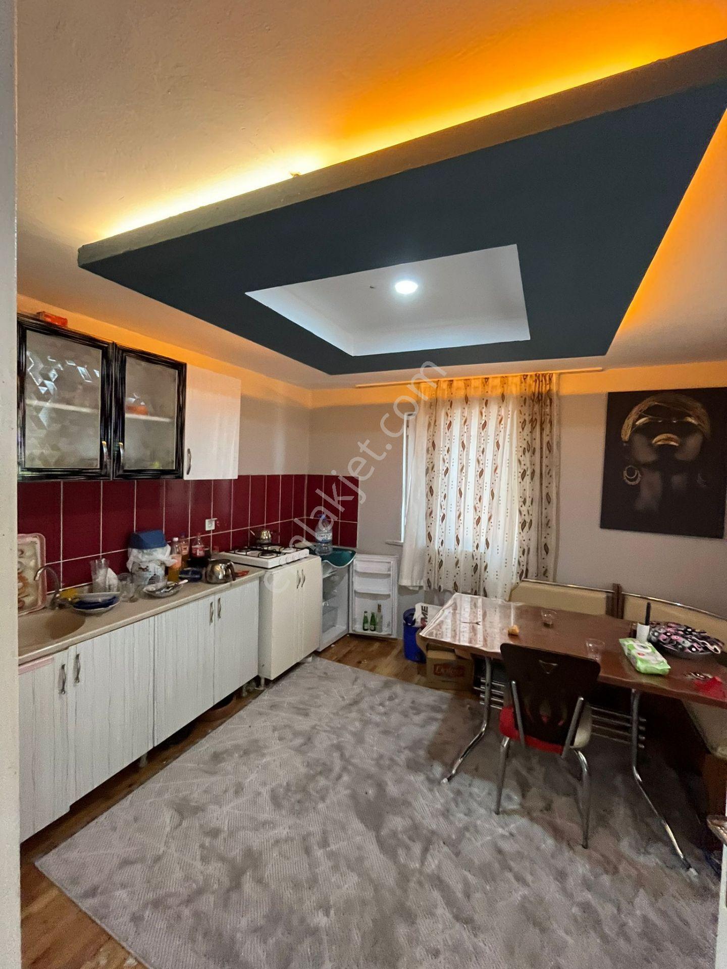 Kılbasan'da Karamana 13 Km Uzaklıkta 8150m2 Satılık Hobi Bahçesi - Görsel 3
