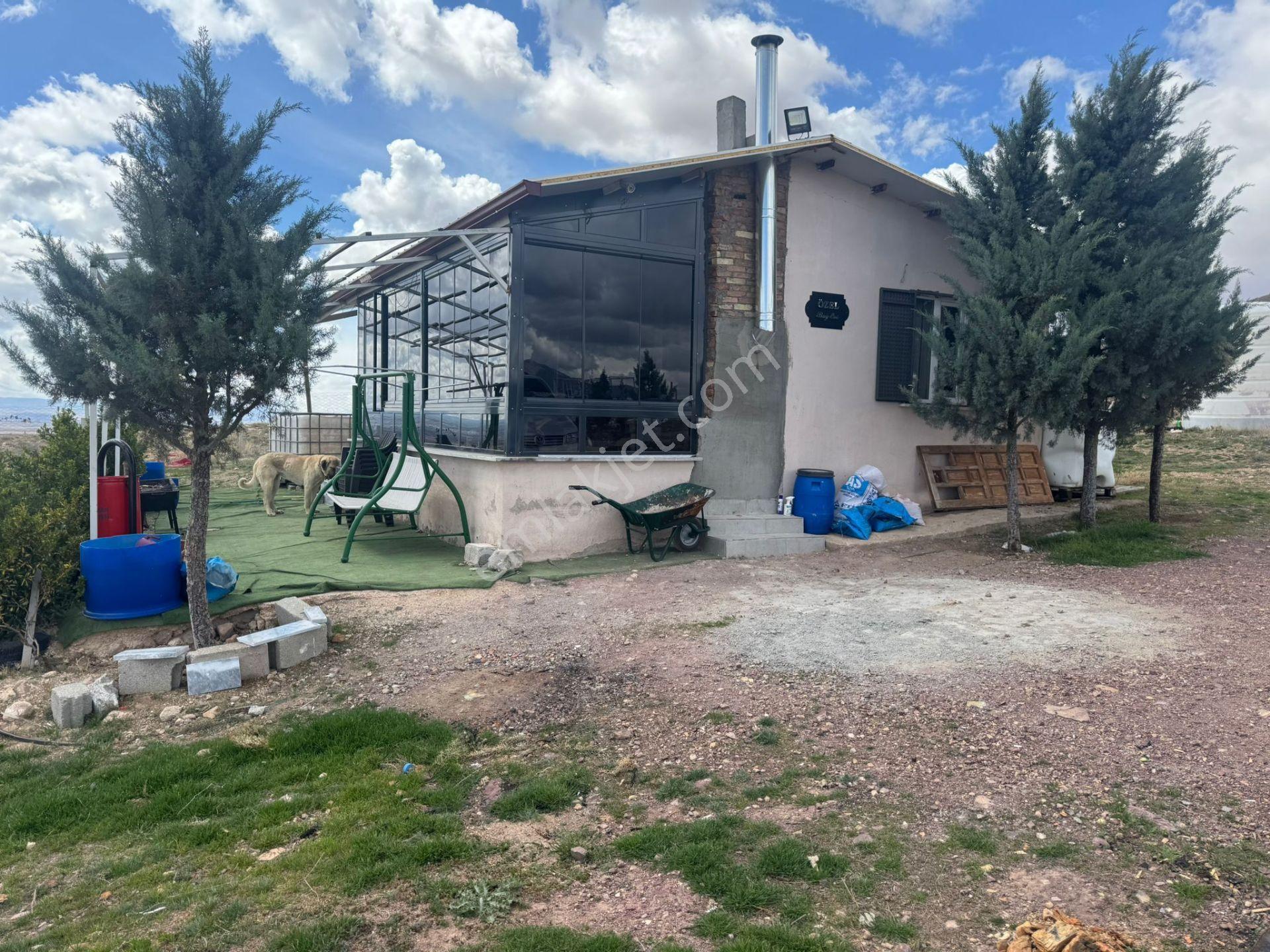 Kılbasan'da Karamana 13 Km Uzaklıkta 8150m2 Satılık Hobi Bahçesi - Görsel 2