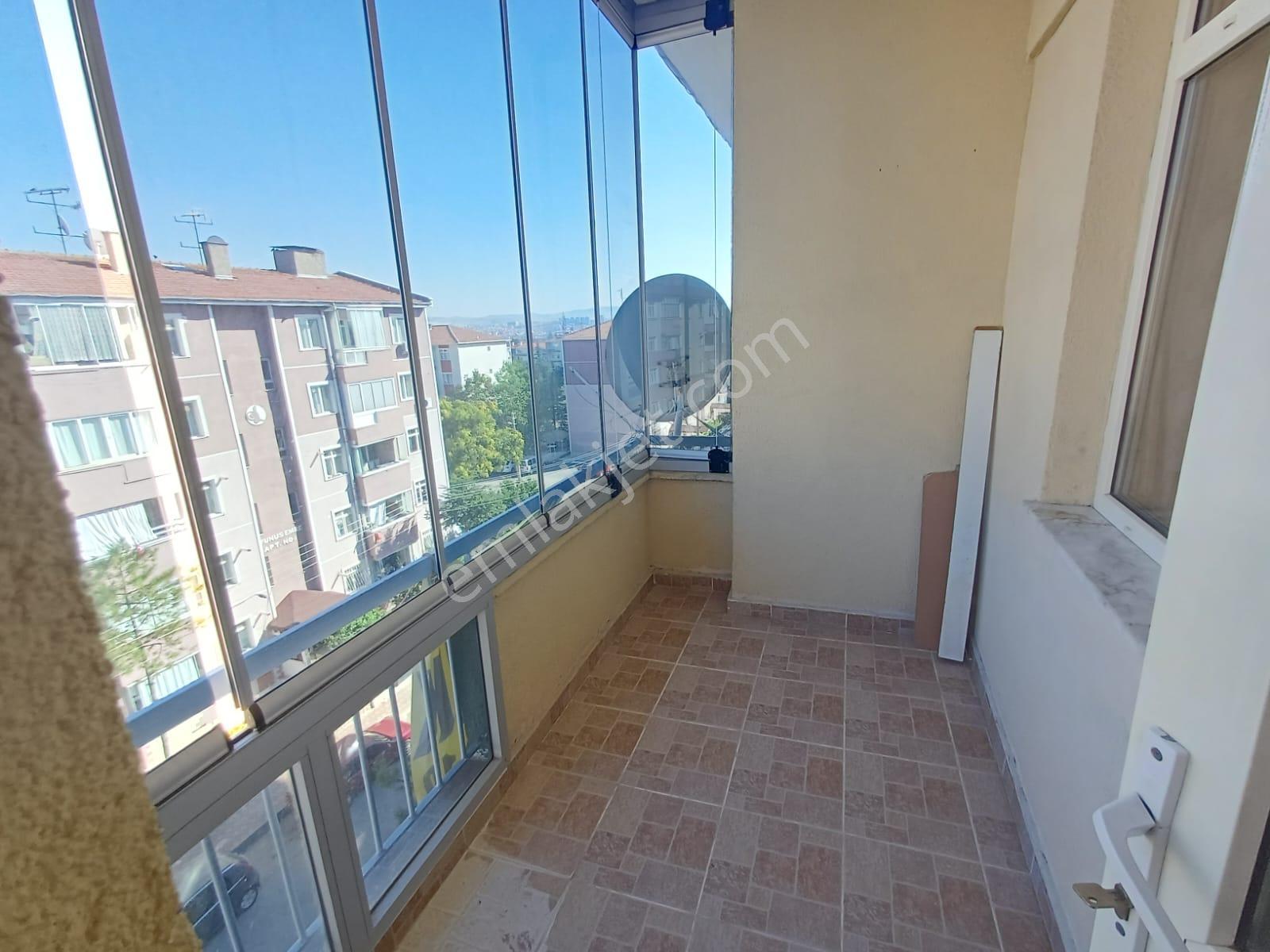 Sincan Fatih Mahallesinde Hastaneye Metroya Yakın 3+1 Kiralık Daire - Görsel 27