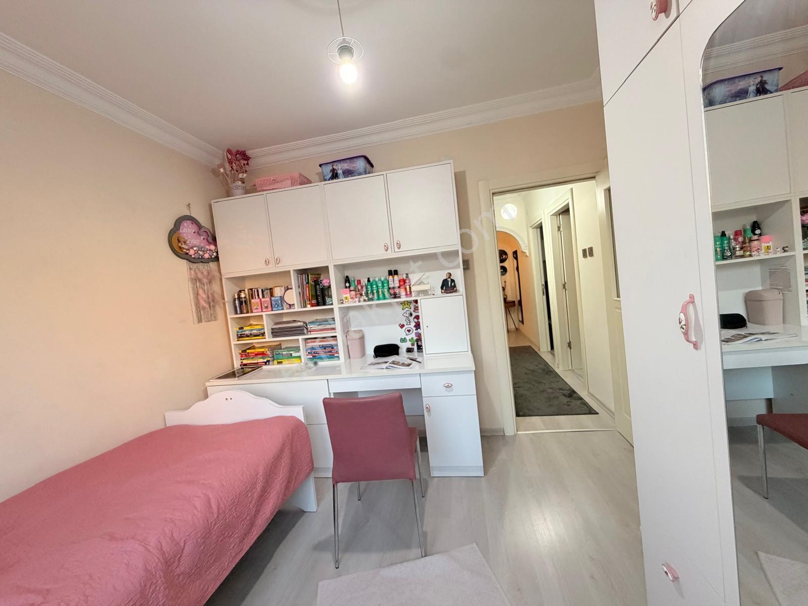 1 Nolu Beşirli Barış Sitesi'nde 3+1 Satılık Daire - Görsel 19