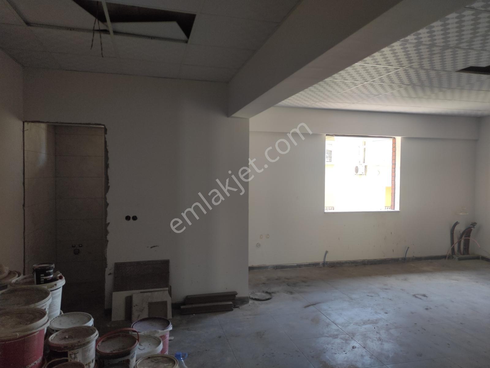Coldwell'den Milli Eğitim Caddesinde 120 Mkare Kiralık İşyeri - Görsel 5