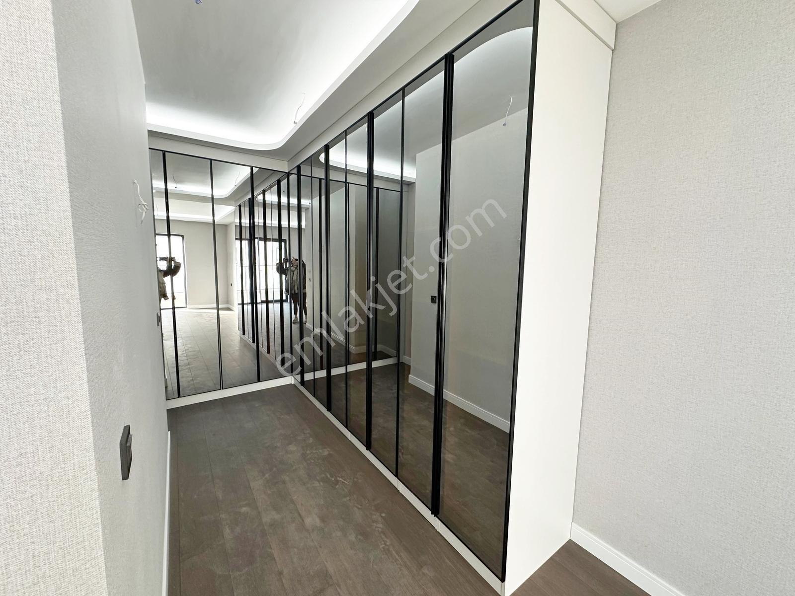 Teras Ovacık'ta Akıllı Ev Sistemli Ultra Lüks 4+1 Kiralık Daire - Görsel 23