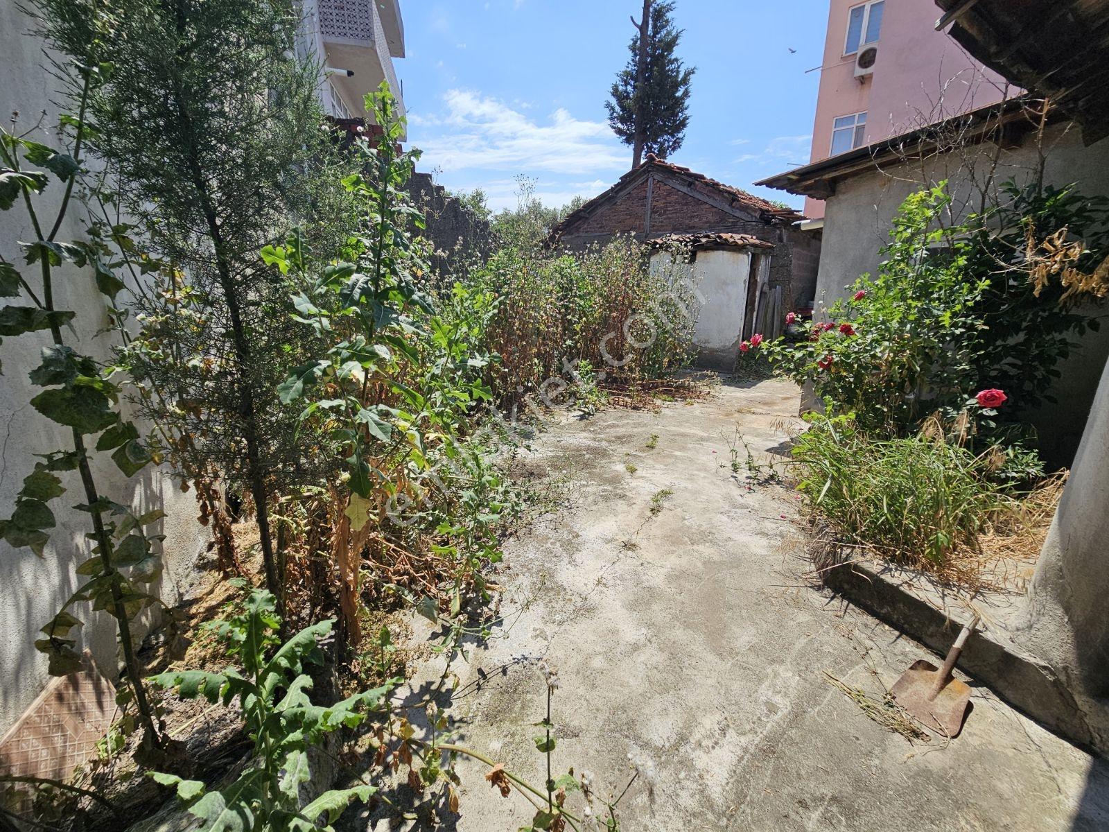 Gönen Sarıköy'de Köyün Merkezin'de Satılık Müstakil Ev - Görsel 14