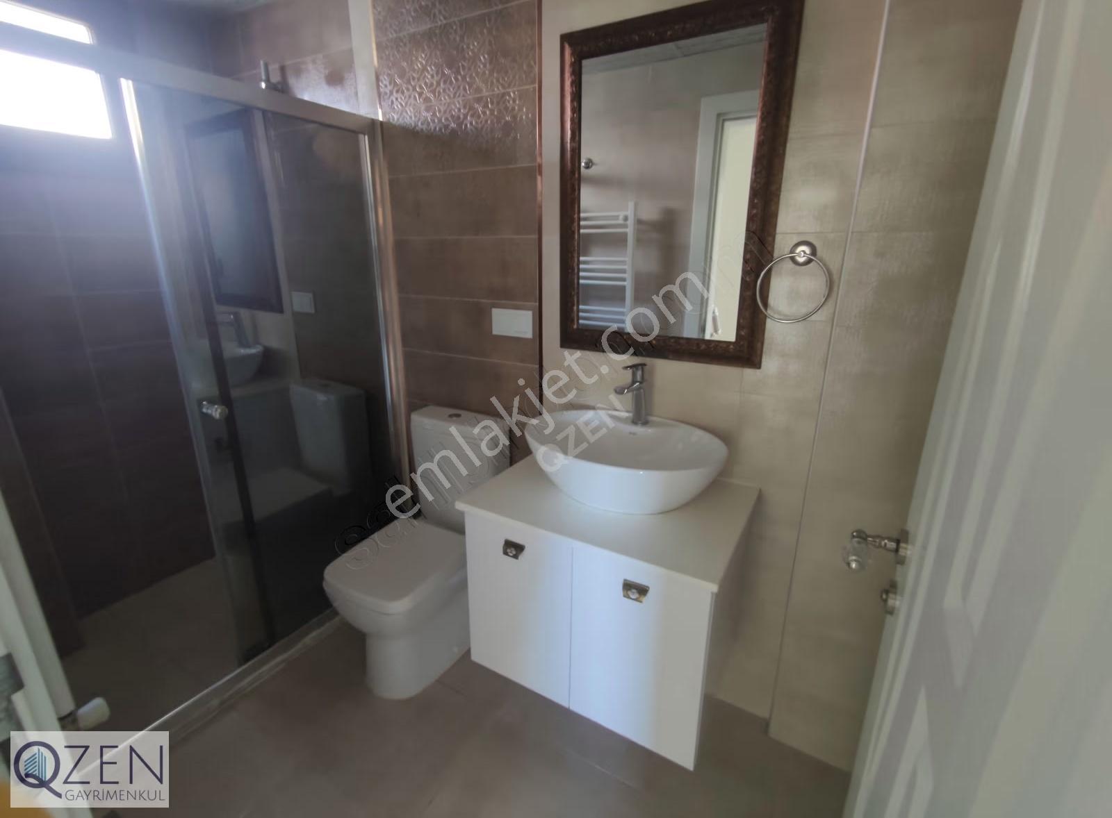 Q'zen Den Adliye Arkasında 170 M2 3+1 Villa - Görsel 14