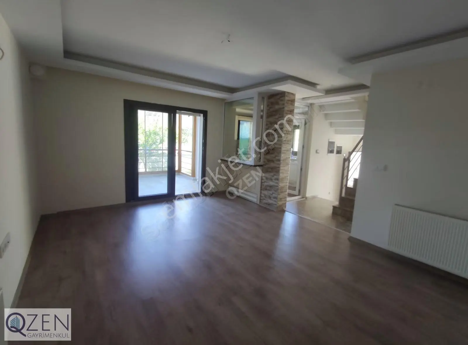 Q'zen Den Adliye Arkasında 170 M2 3+1 Villa - Görsel 5