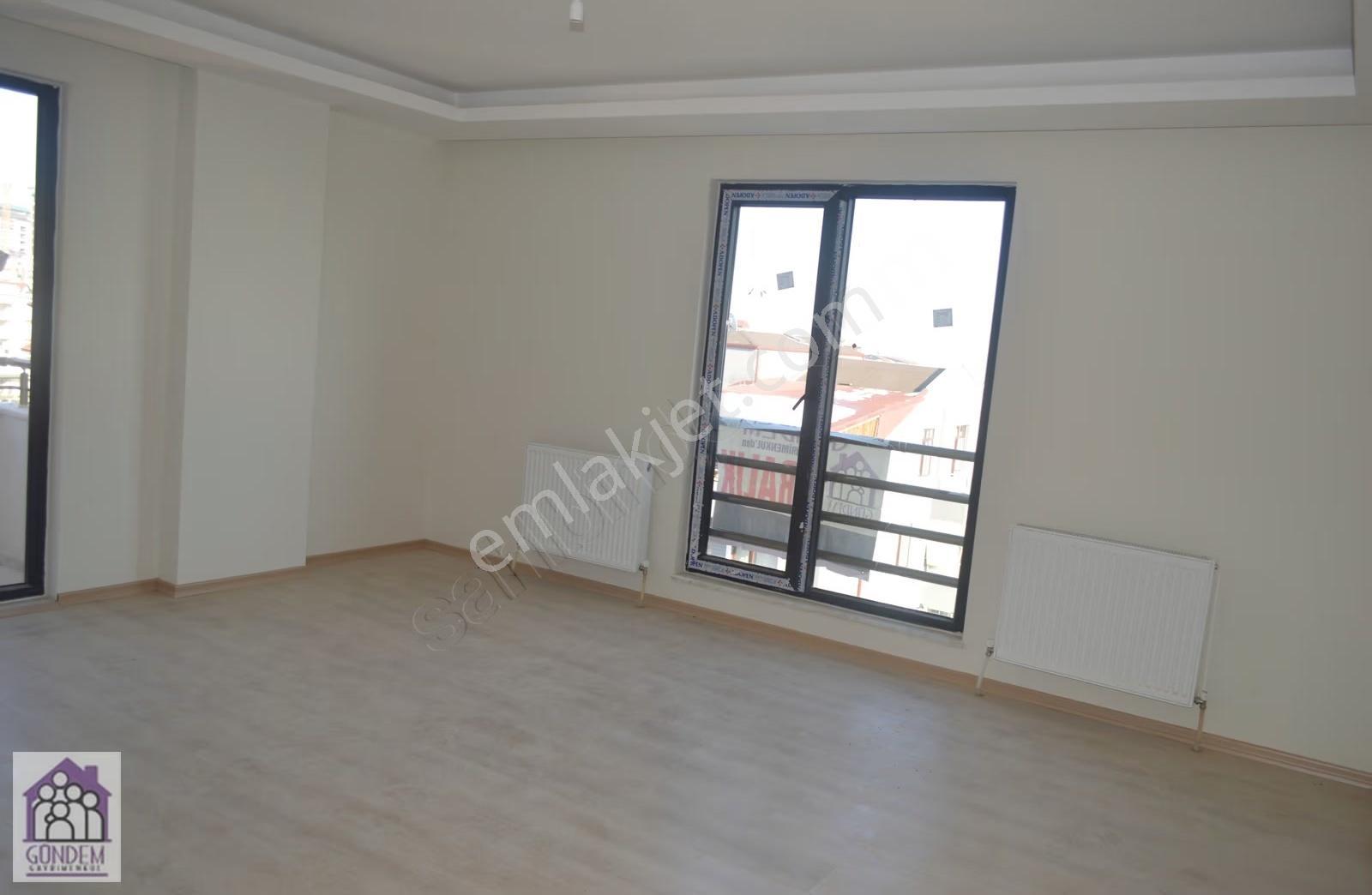 Gündem Gayrimenkul'den Bağçeşmede 4+1 Kiralık Çatı Dublex Daire - Görsel 5