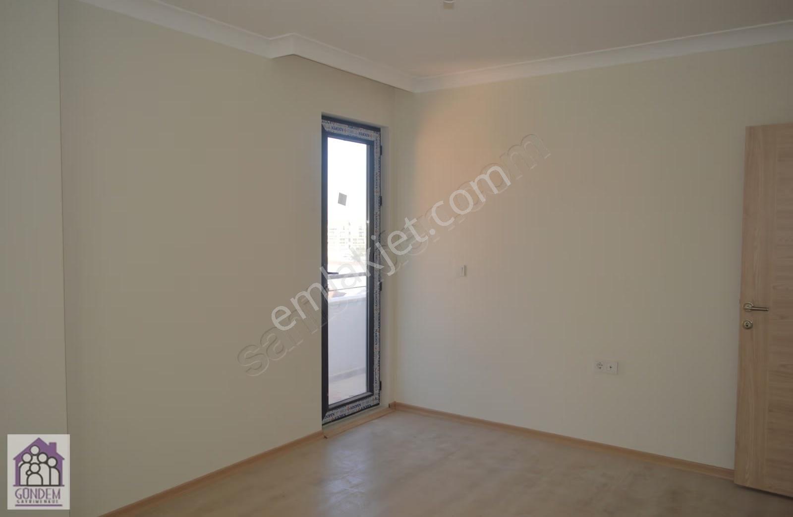 Gündem Gayrimenkul'den Bağçeşmede 4+1 Kiralık Çatı Dublex Daire - Görsel 16