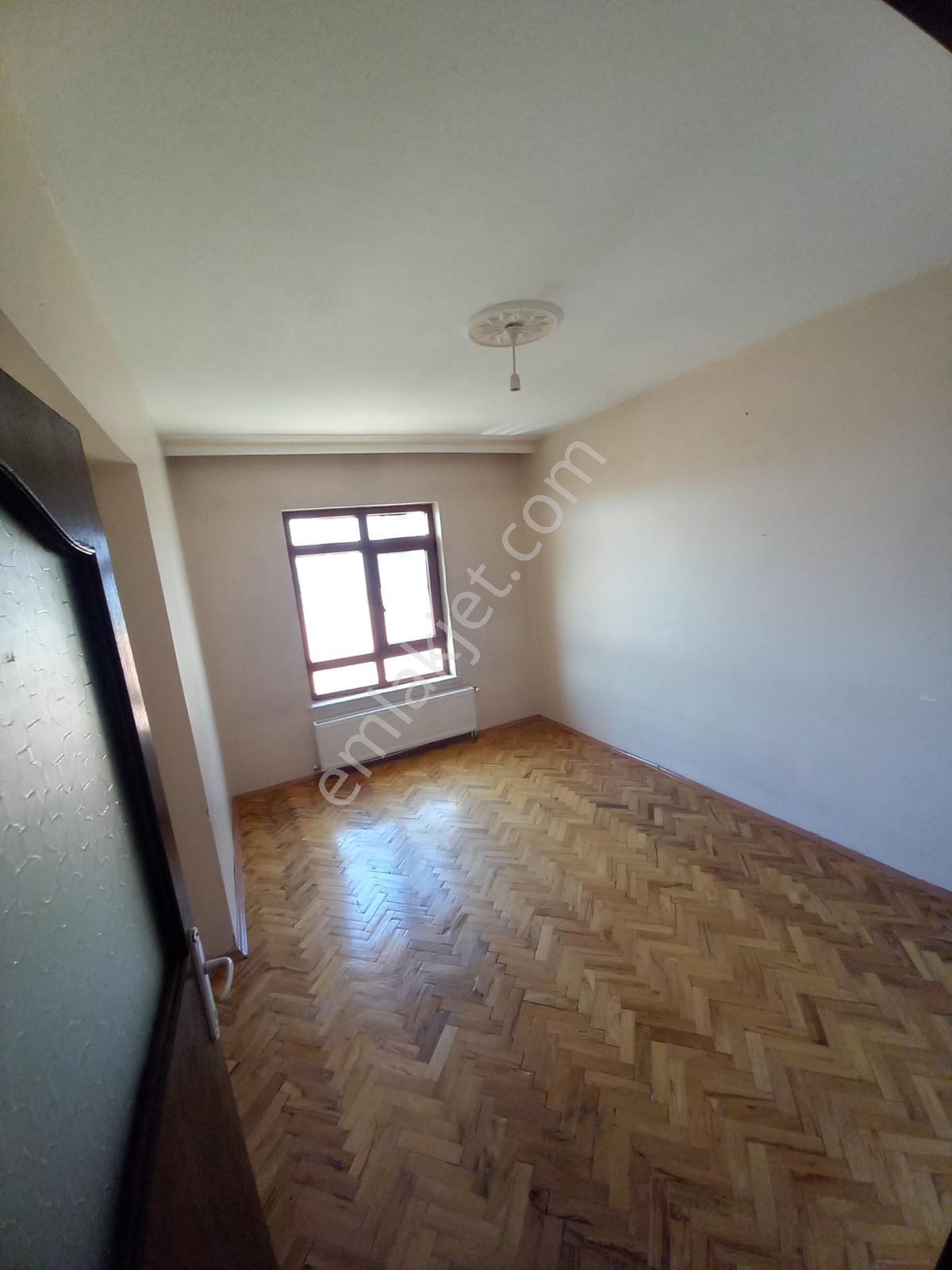 Etlik Mahallesinde 3+1 120m2 Kiralık Katta - Görsel 7