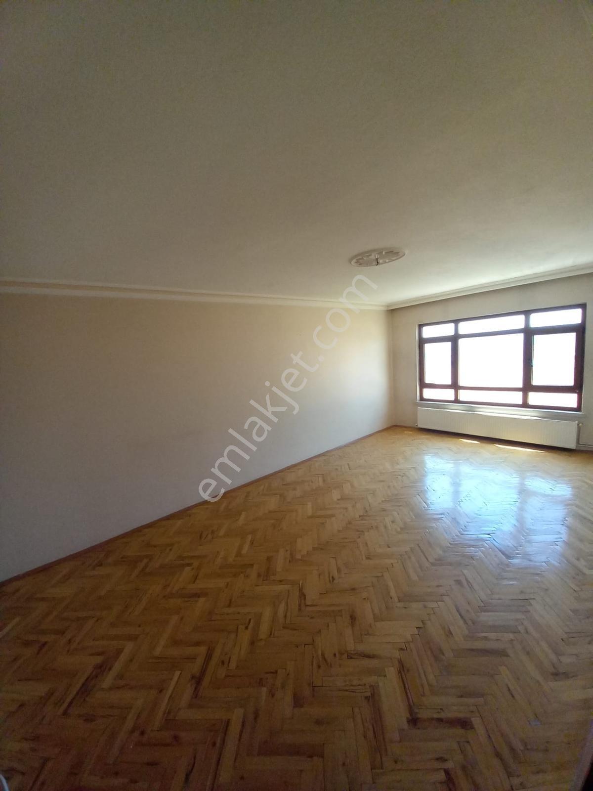 Etlik Mahallesinde 3+1 120m2 Kiralık Katta - Görsel 8
