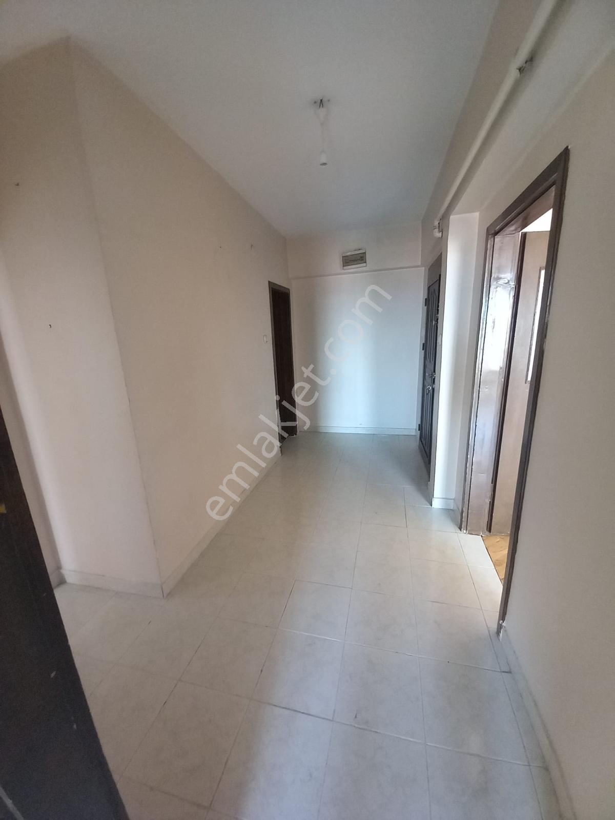Etlik Mahallesinde 3+1 120m2 Kiralık Katta - Görsel 10