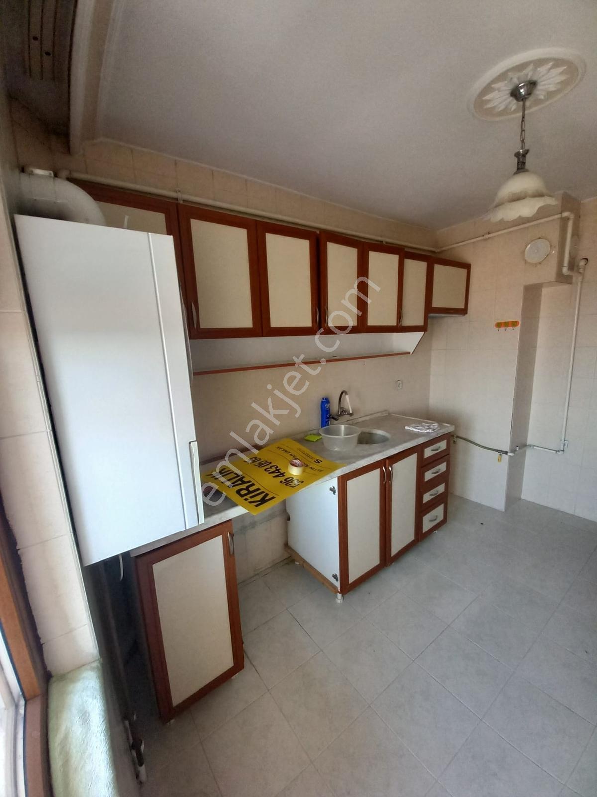 Etlik Mahallesinde 3+1 120m2 Kiralık Katta - Görsel 15