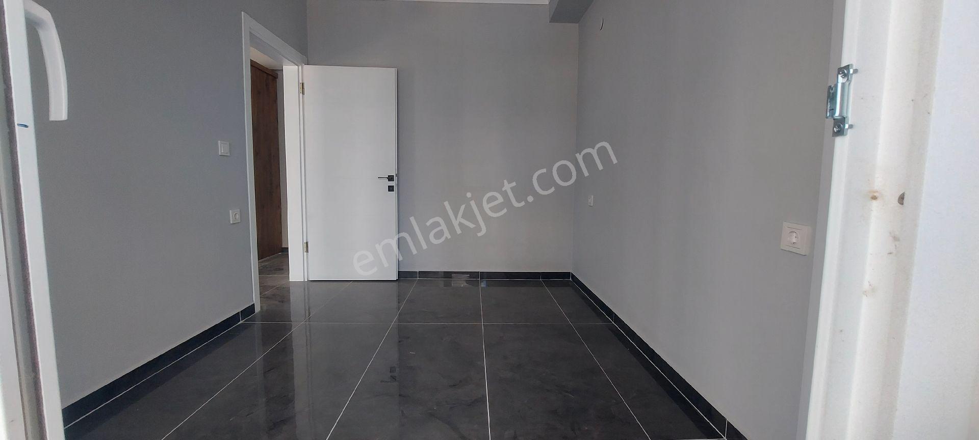 Didim Efeler Mahallesinde 1+1 Kiralık Daire - Görsel 10
