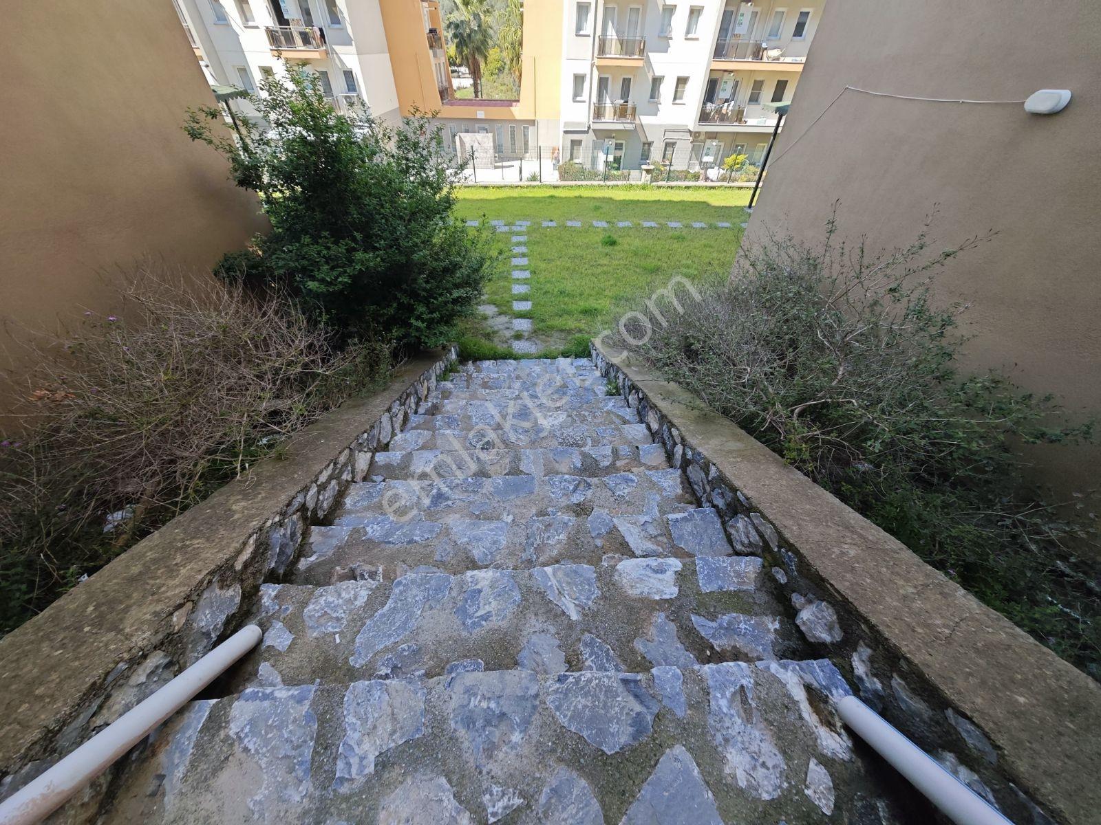 Söke Yenikent Vizyon Park Sitesi'nde Kiralık Eşyalı 1+1 - Görsel 8