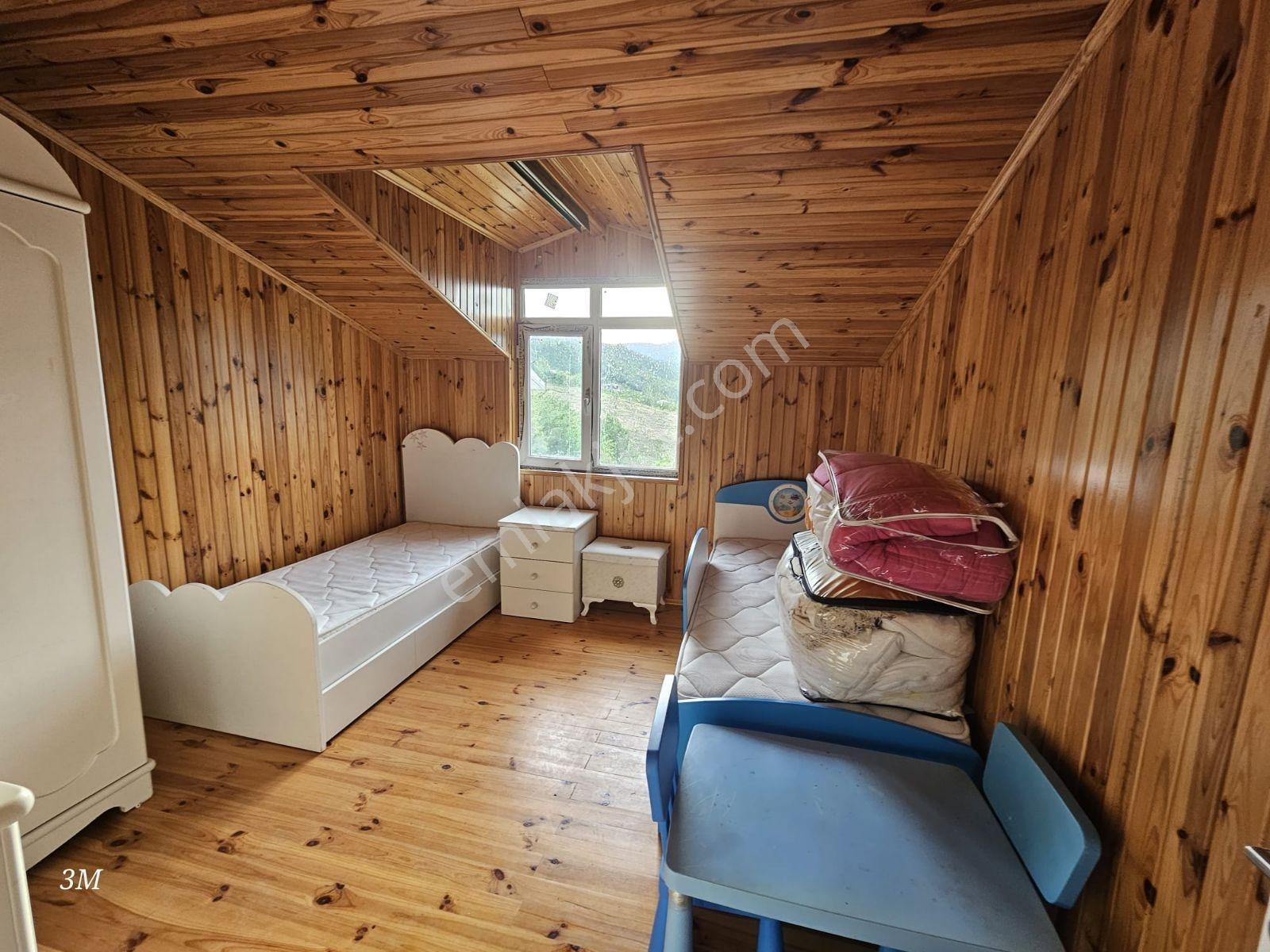 Sakarya Alifutpaşa 1805 M2 Bahçe İçinde 2 Katlı Müstakil Ev - Görsel 21