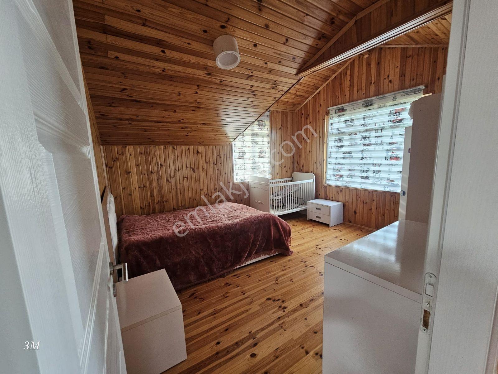 Sakarya Alifutpaşa 1805 M2 Bahçe İçinde 2 Katlı Müstakil Ev - Görsel 8