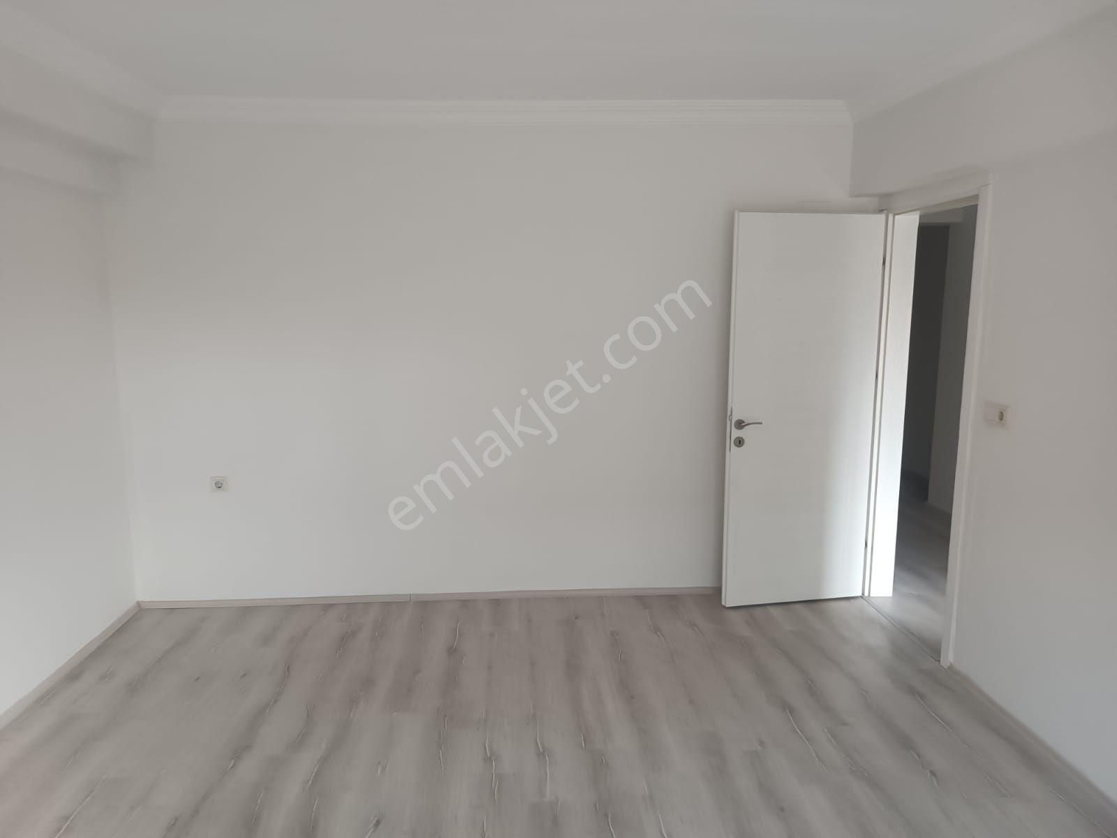 Kiralık 3+1 Geniş 200 M2 Daire - Görsel 13