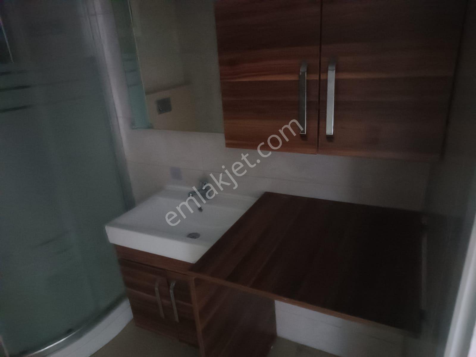 Kiralık 3+1 Geniş 200 M2 Daire - Görsel 12