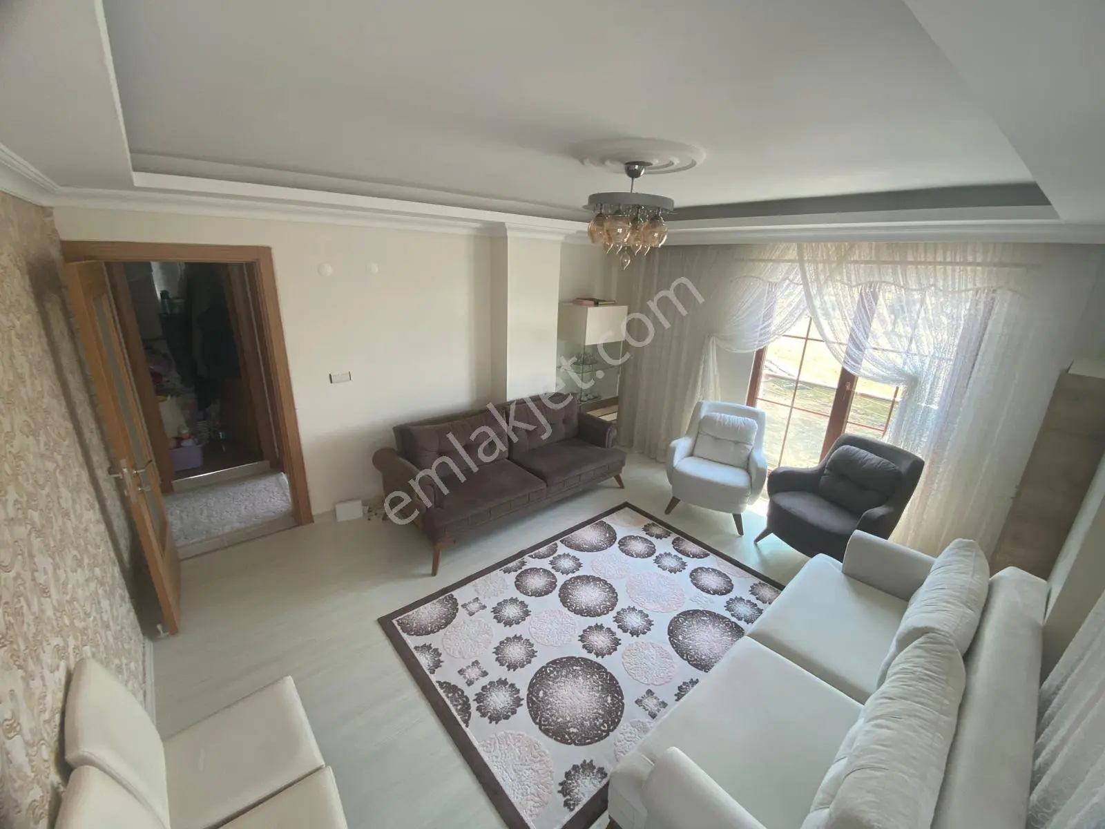 Darıca Cami Mh. Gün Işığı Alan Geniş Satılık 4+1 Dublex Daire